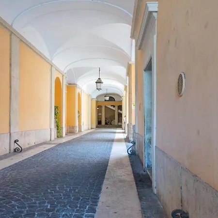 EasyTopStay - Piazza Venezia Charming&Bright Apt-3