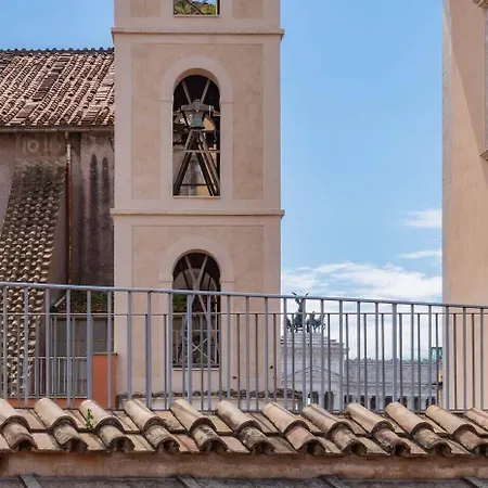 EasyTopStay - Piazza Venezia Charming&Bright Apt-2